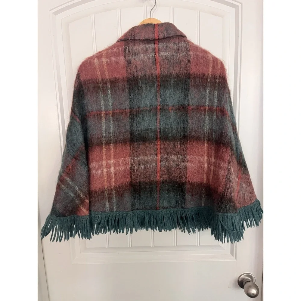 Andrew Stewart‎ Vintage Cape Poncho in Wool & Mohair Woven in Scotland Plaid 319